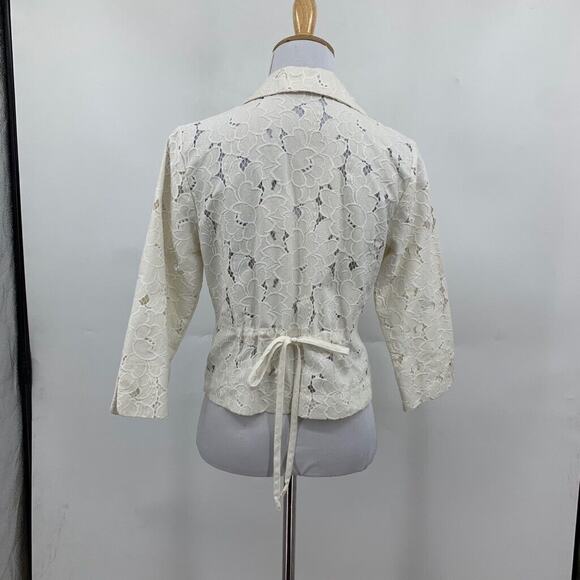 Cabi Jacket Women Small Off White Portrait Lace Floral 3/4 Sleeve Cropped Button - Picture 8 of 15